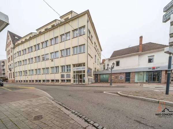 Local 23 m² 