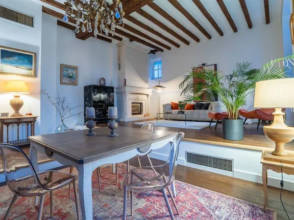 Maison 9 pièces 265 m² 