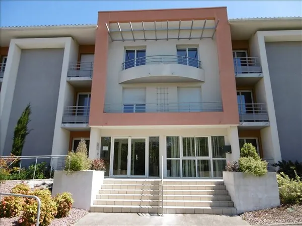Studio 1 pièce 21 m² 