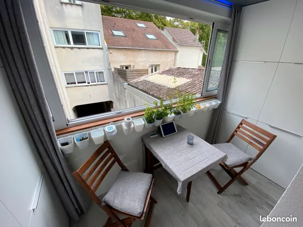 Studio 1 pièce 18 m² 
