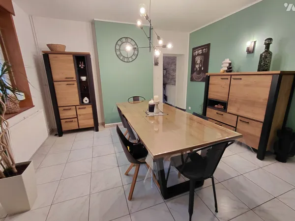 Maison 7 pièces 106 m² 