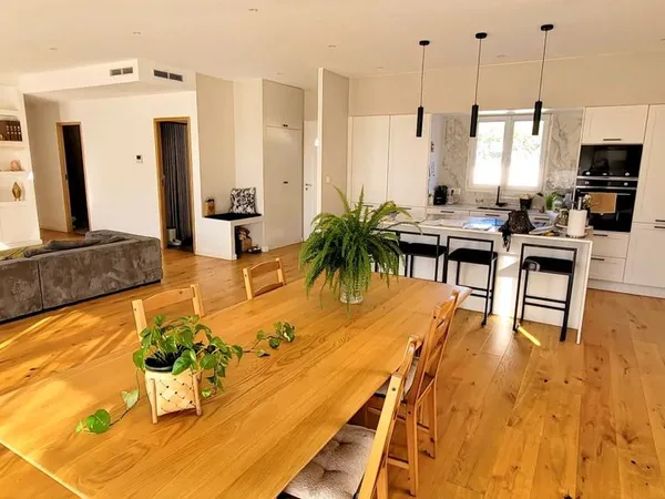 Villa 5 pièces 115 m² 