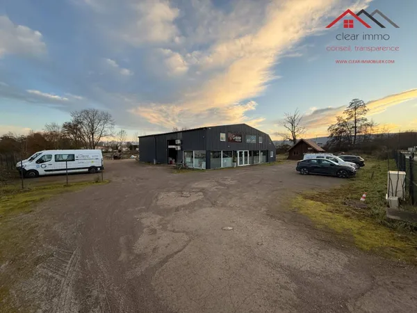 Local d'activité 475 m² 