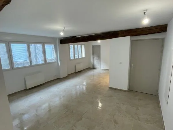 P3 77m2 CENTRE VILLE AVIGNON 