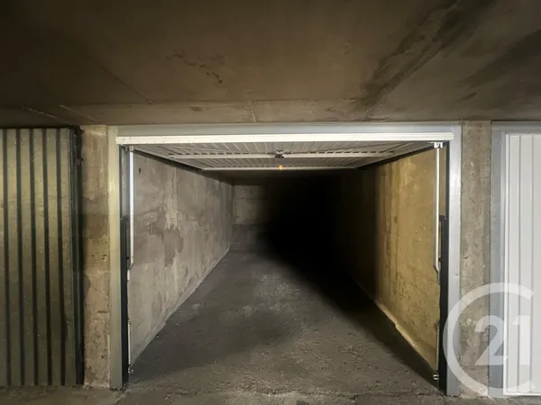 Parking 12 m² 