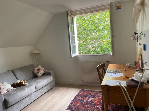 Loue chambre 15m² dans maison 
