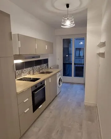 T2 meublé 57 m² refait à neuf - Hyper centre - Vue cathédrale 