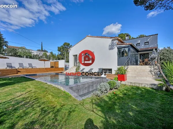 Villa 8 pièces 206 m² 