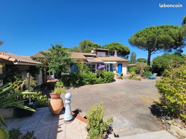 Villa 7 pièces 183 m² 