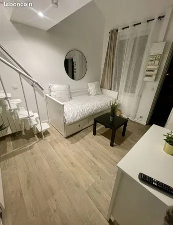 Appartement 1 pièce 13 m² 