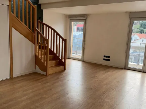 Appartement 6 pièces 100 m² 