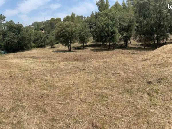 Terrain 930 m² Taradeau 