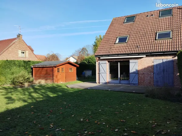 Maison semi-individuelle 4 chambres 95 m² 