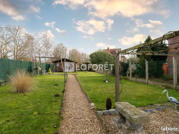 Maison 6 pièces 183 m² 