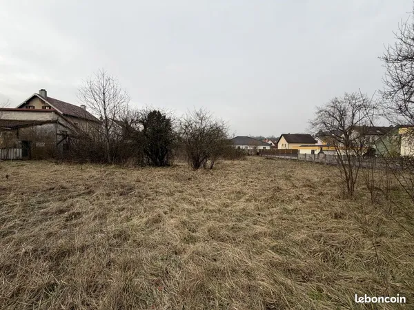 Terrain 1200 m² Exincourt 