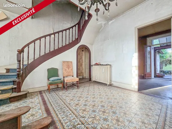 Maison 18 pièces 400 m² 