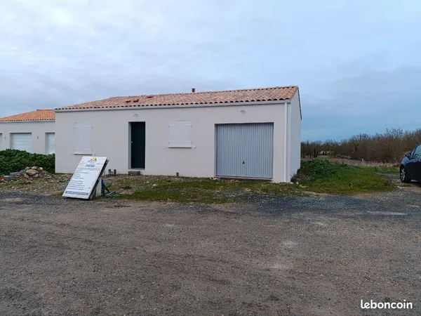 Maison neuve à vendre 