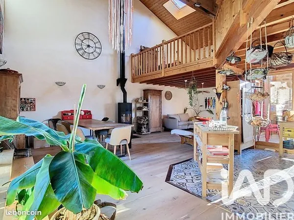 Maison 8 pièces 194 m² 