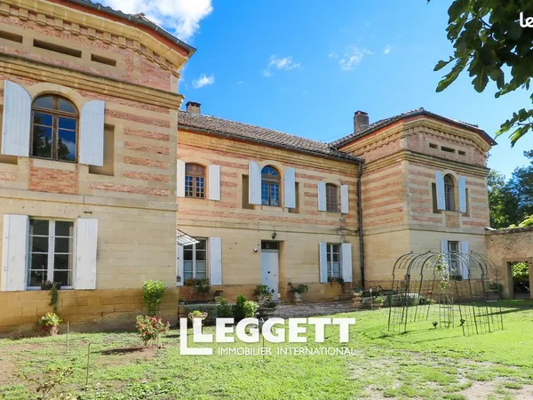 Château 15 pièces 460 m² 