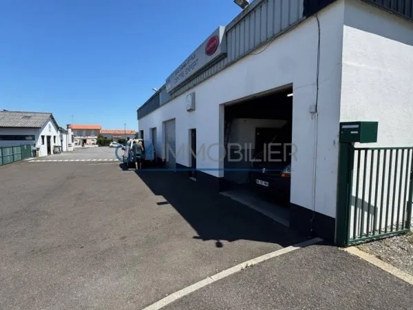 Local commercial 177 m²