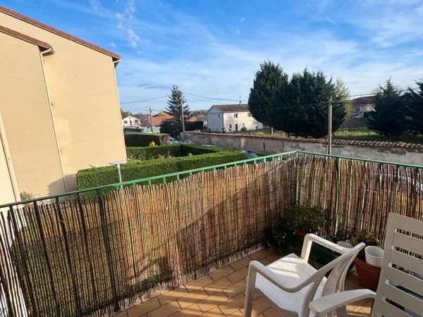 Appartement F3 avec garage, place de parking et cave 