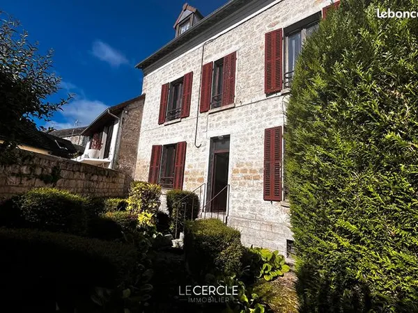 Immeuble de rapport 10 pièces 167 m² 