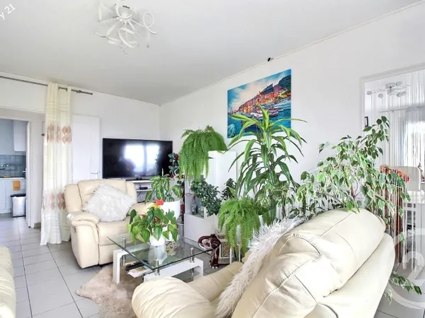 Appartement 4 pièces 63 m² 