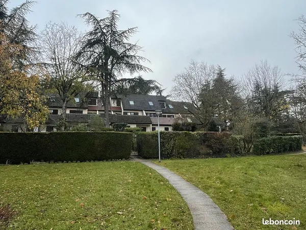 Duplex 5 pièces 97 m² 