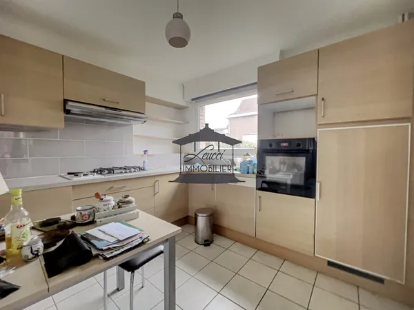 Secteur Bagatelle Maison semi-individuelle à rénover 
