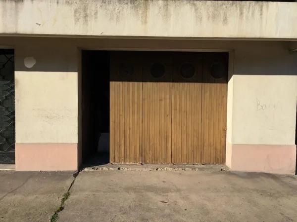 Parking 17 m² 