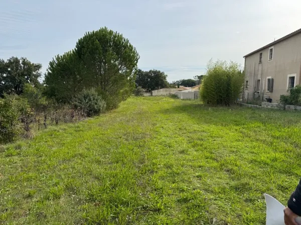 Terrain 420 m² 