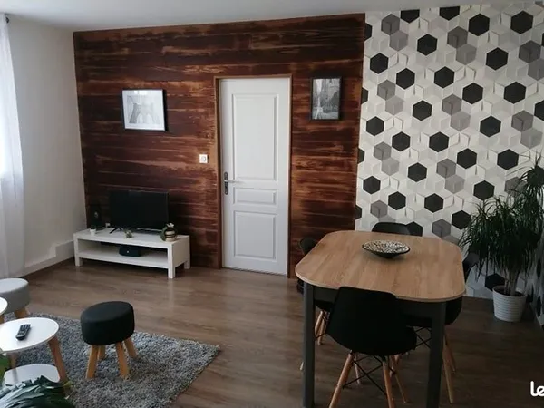 Beau T2 51m² avec chauffage collectif compris 