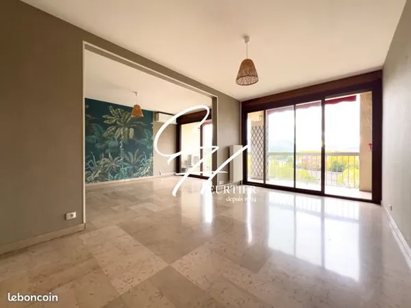 Appartement 4 pièces 98 m² 
