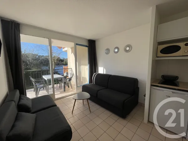 Studio 1 pièce 21 m² 