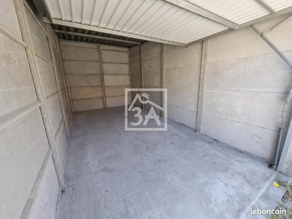 Garage/box 15 m² Calais 