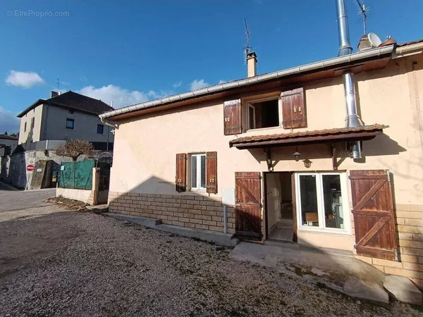 Maison 5 pièces 90 m² 
