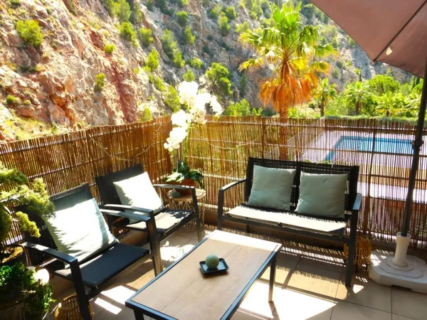Coquet appartement T3 avec grande terrasse dans rÃ©sidence de sta