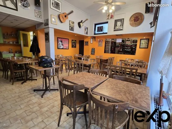 Local commercial 61 m² 