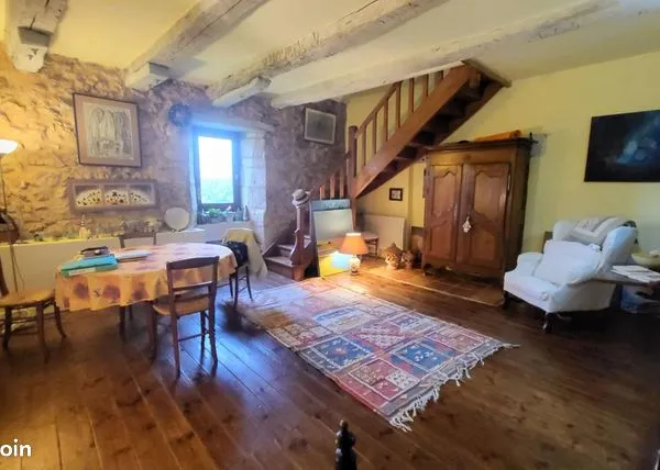 Maison 7 pièces 208 m² 