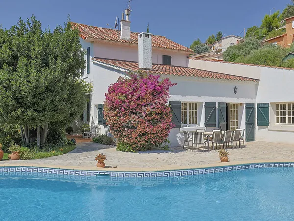 La Valette du var Quartier Baudouvin Bastide de 10 pièces de 326 m² 