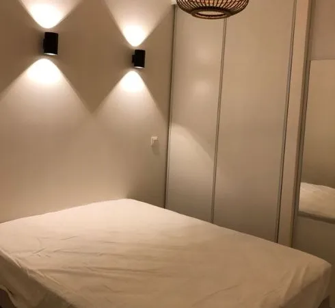 Studio F2 meublé spacieux Charmant 