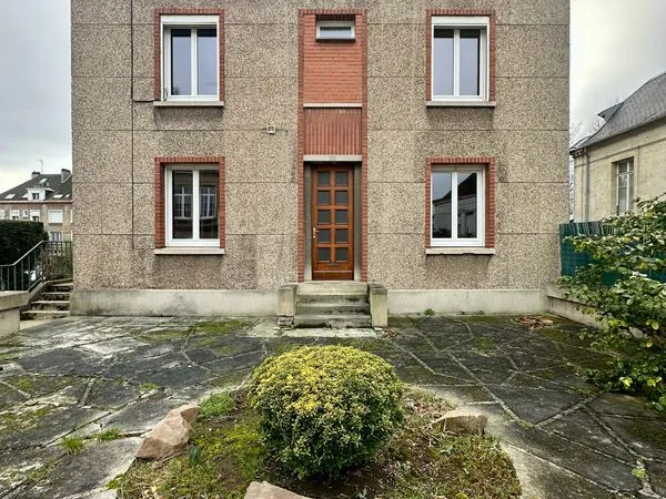 Maison 10 pièces 160 m² 