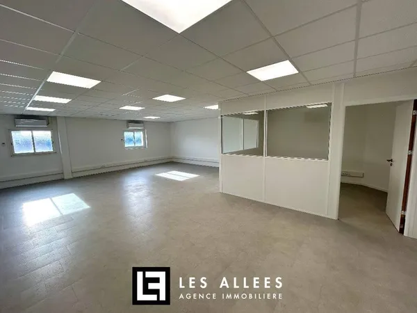 Bureaux 78 m² 