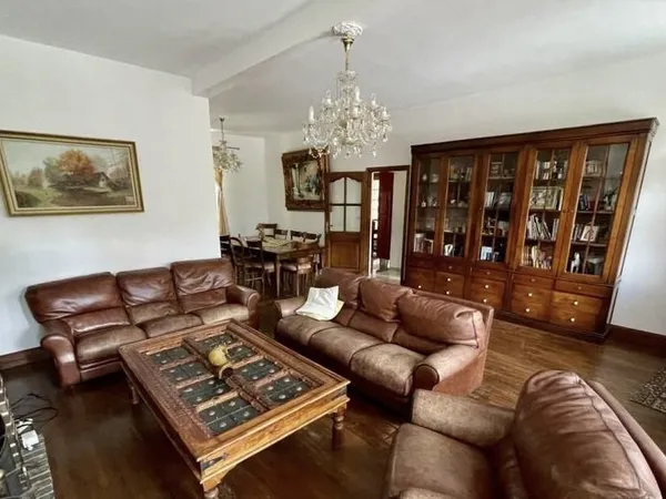 Maison de caractère en pierre €" Fontaine-le-Port €" 8 pièces €" 180 m² €" Terrain de 