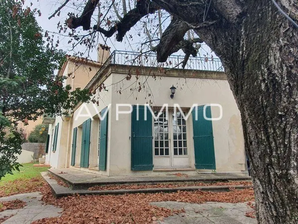 Maison 9 pièces 260 m² 