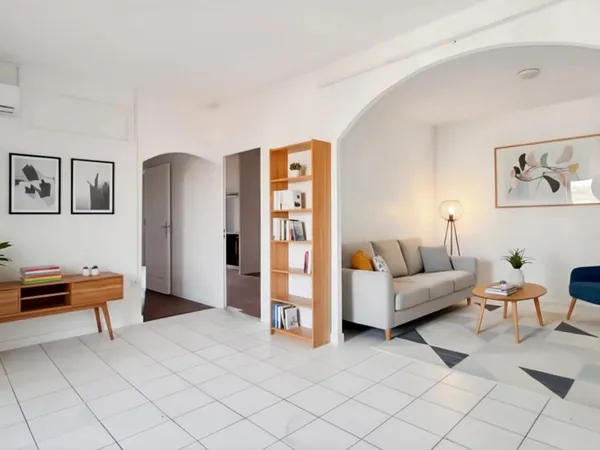 Appartement de 1 pièce de 160 m² situé à Béziers 
