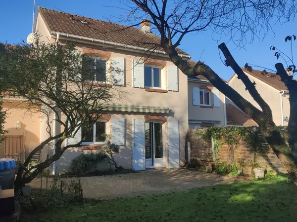 Maison 5 pièces 82 m² 
