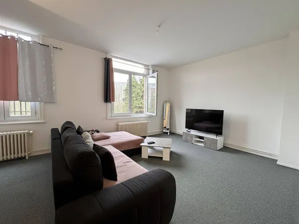Appartement 4 pièces 81 m² 