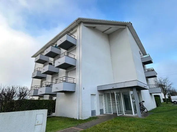 Studio 1 pièce 22 m² 