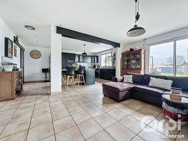 Maison 6 pièces 130 m² 